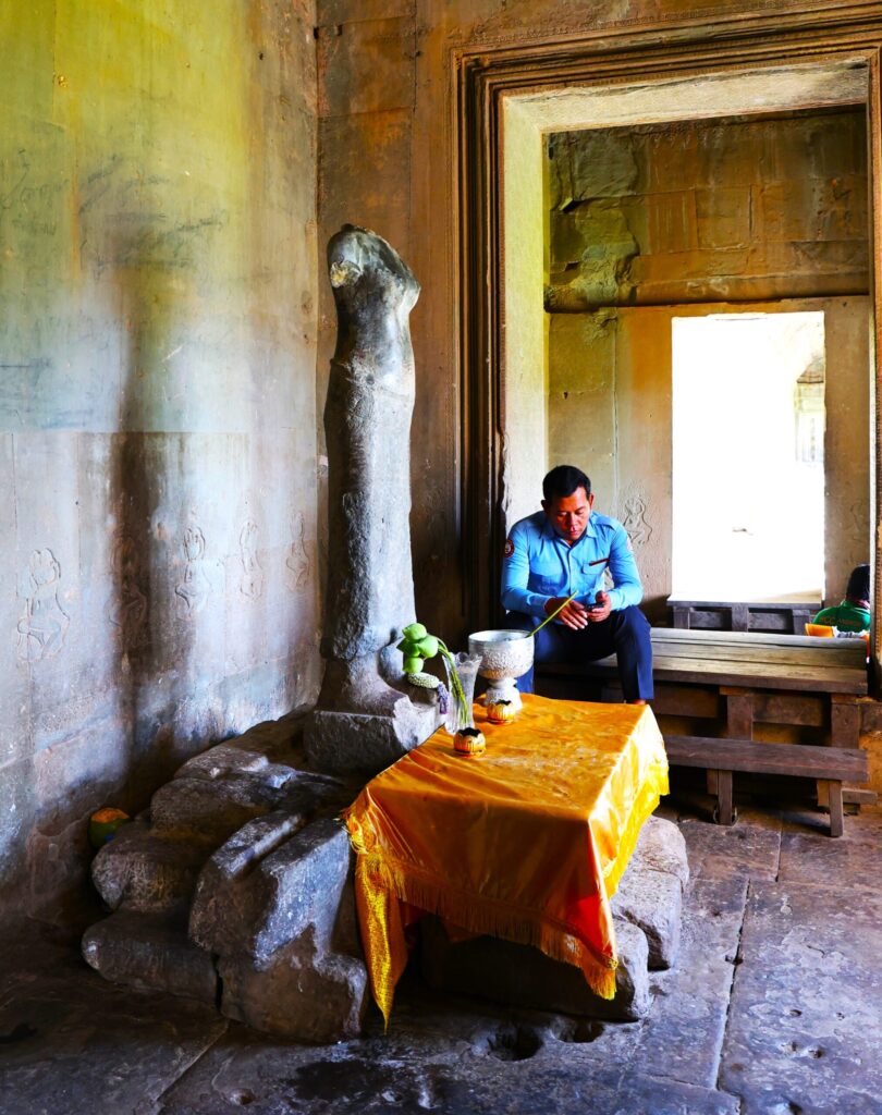 Żona Wisznu – Lakszmi. Głowa skradziona, jak w Ta Prohm.